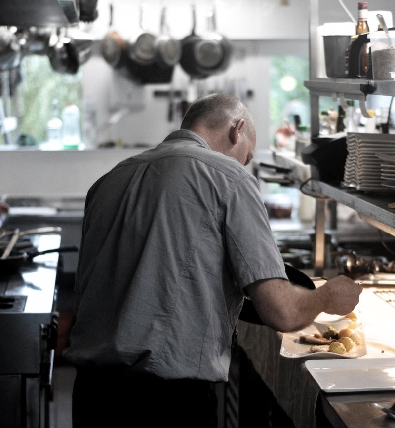 Guy en cuisine