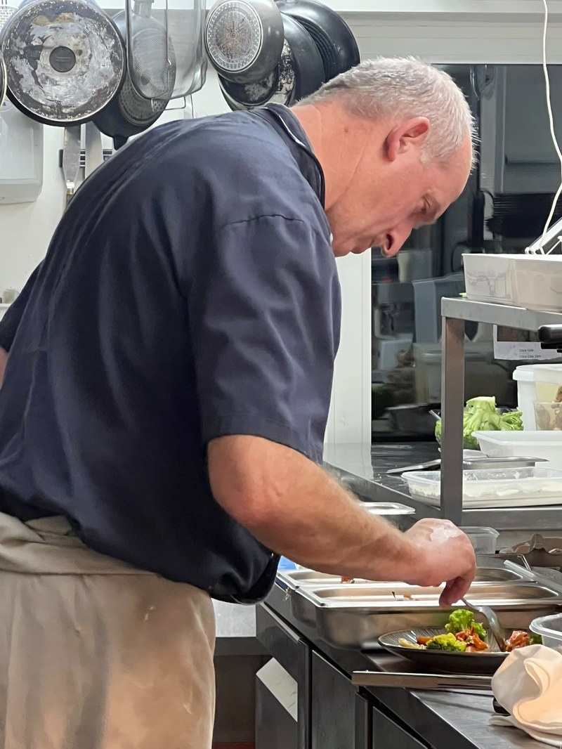 Guy en cuisine 2