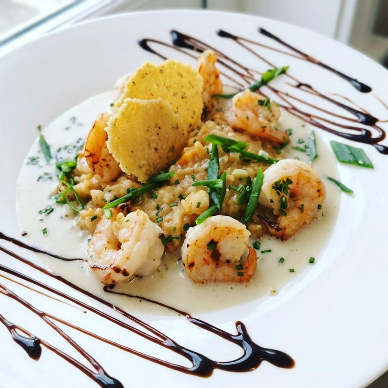 Scampis à la crème, tuile de parmesan
